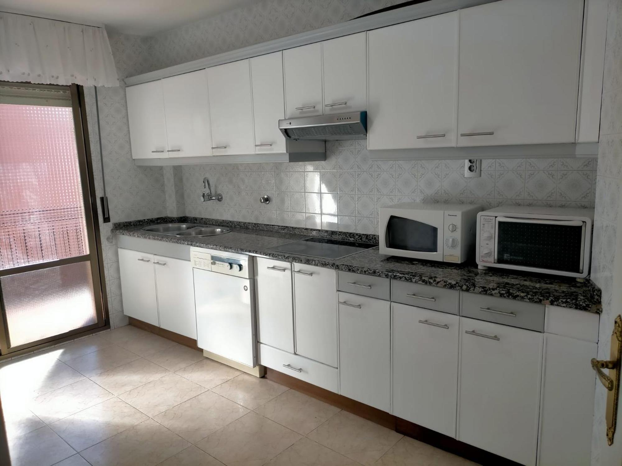 Апартаменты Apartamento Con Garaje Opcional Con 2 Banos Cerca Ayuntamiento Бильбао Экстерьер фото